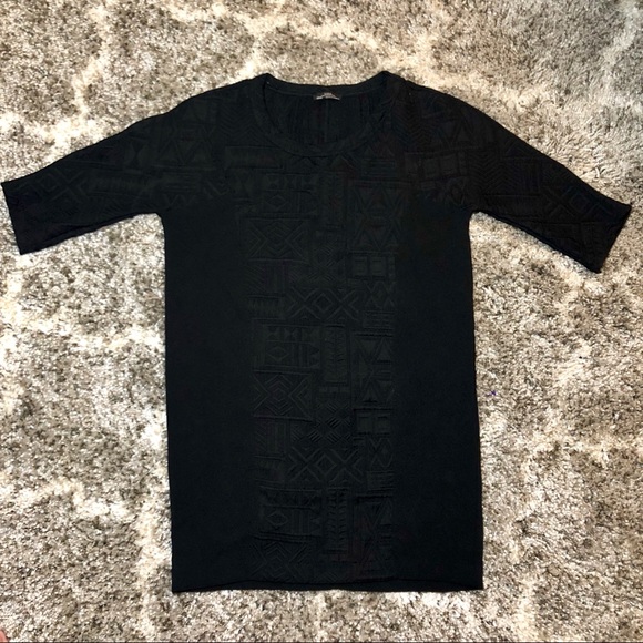Zara Dresses & Skirts - Textured Black Shift Dress from Zara